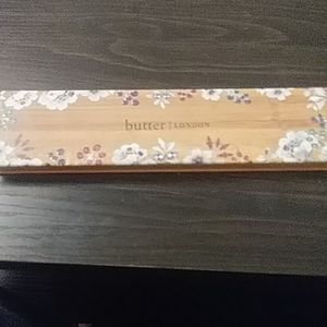 Butter londen eyeshadow palette /natural goddess